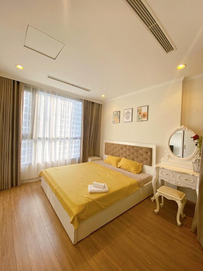 Timescity Homestay - Hai Ba Trung - Happyhouse Ханой Экстерьер фото