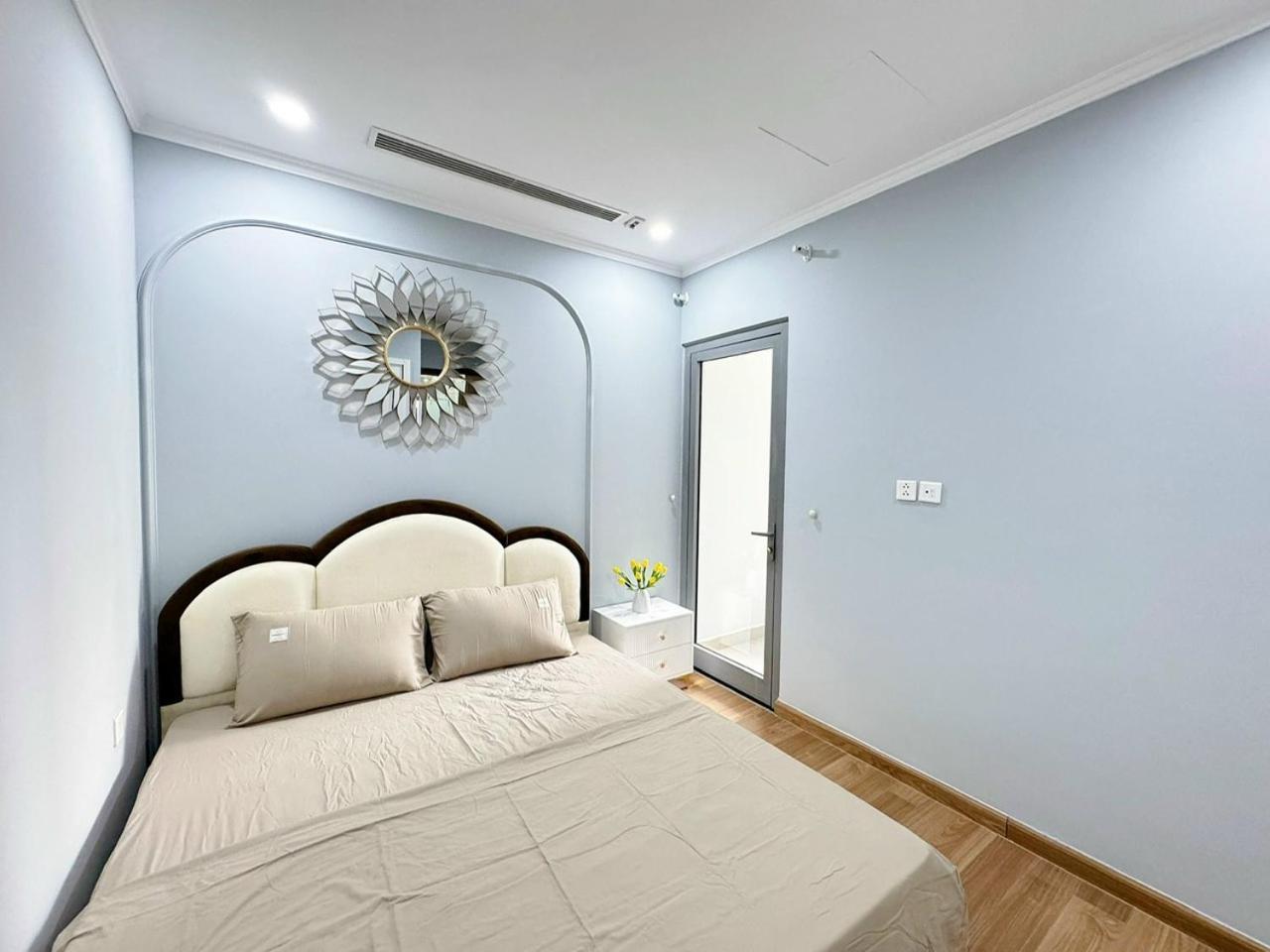 Timescity Homestay - Hai Ba Trung - Happyhouse Ханой Экстерьер фото